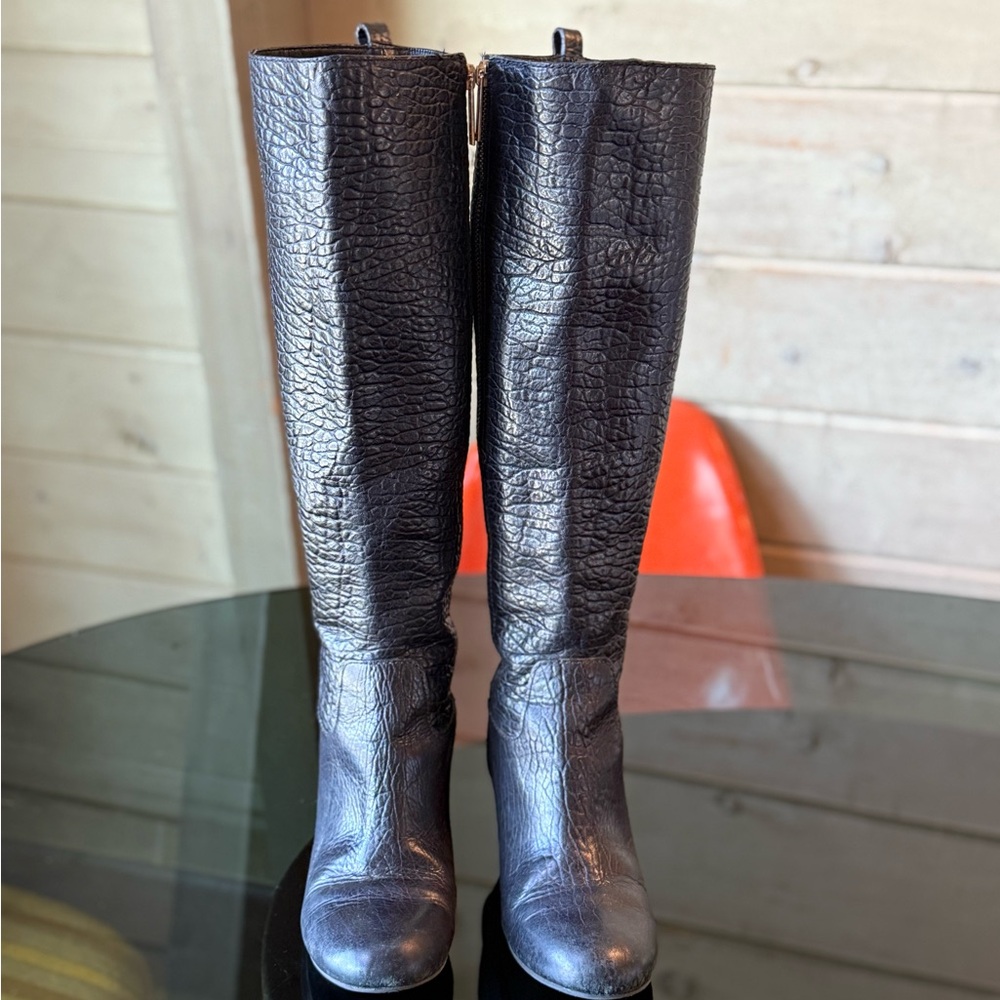 Stylish Black Textured Knee-High Boots
